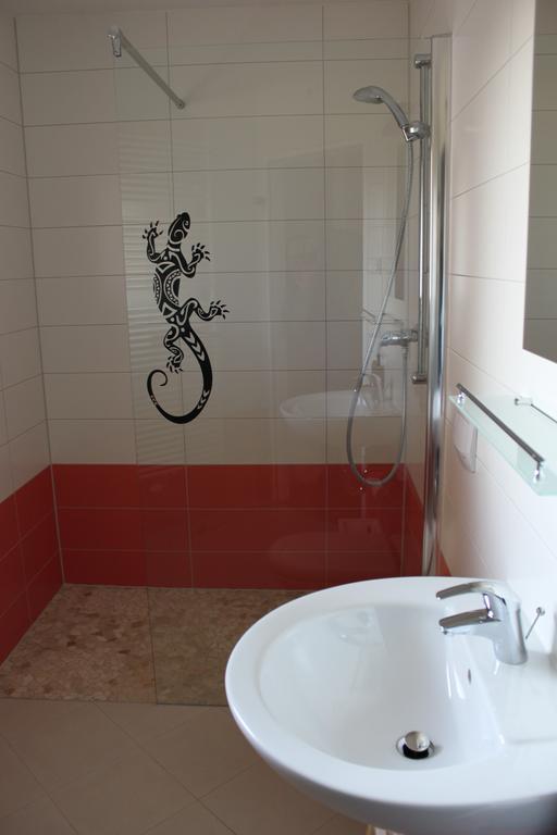 Pension Haense Weimar  Ruang foto